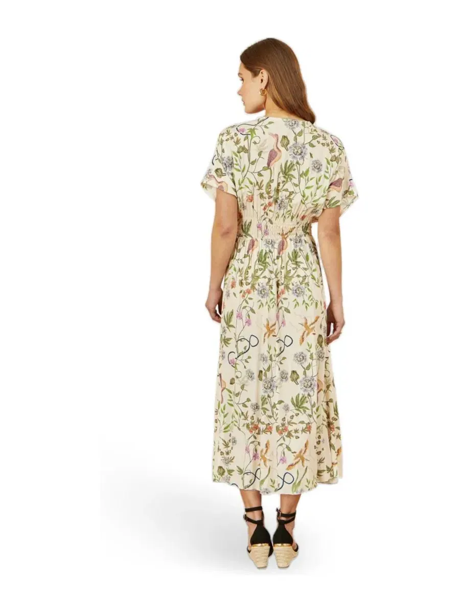 Платье миди с принтом, модель Floral Print Ruched Waist Yumi — изображение 3 из 8, бежевый