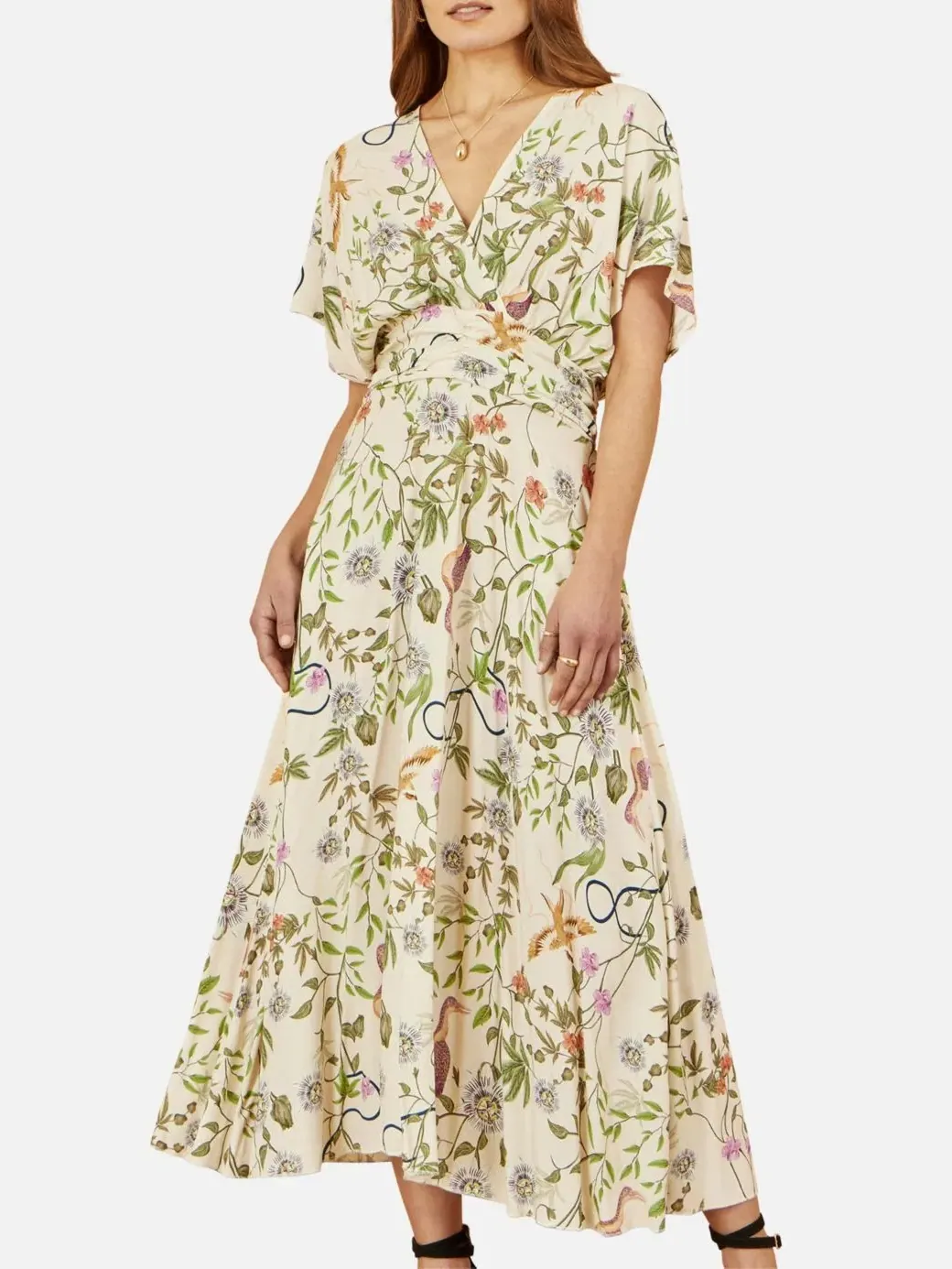 Платье миди с принтом, модель Floral Print Ruched Waist Yumi — изображение 8 из 8, бежевый
