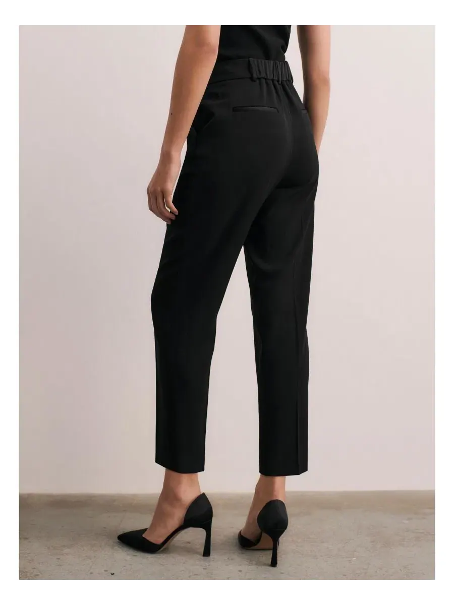 Женские узкие брюки Tavira Clever Crepe The Fold — изображение 3 из 7, черный