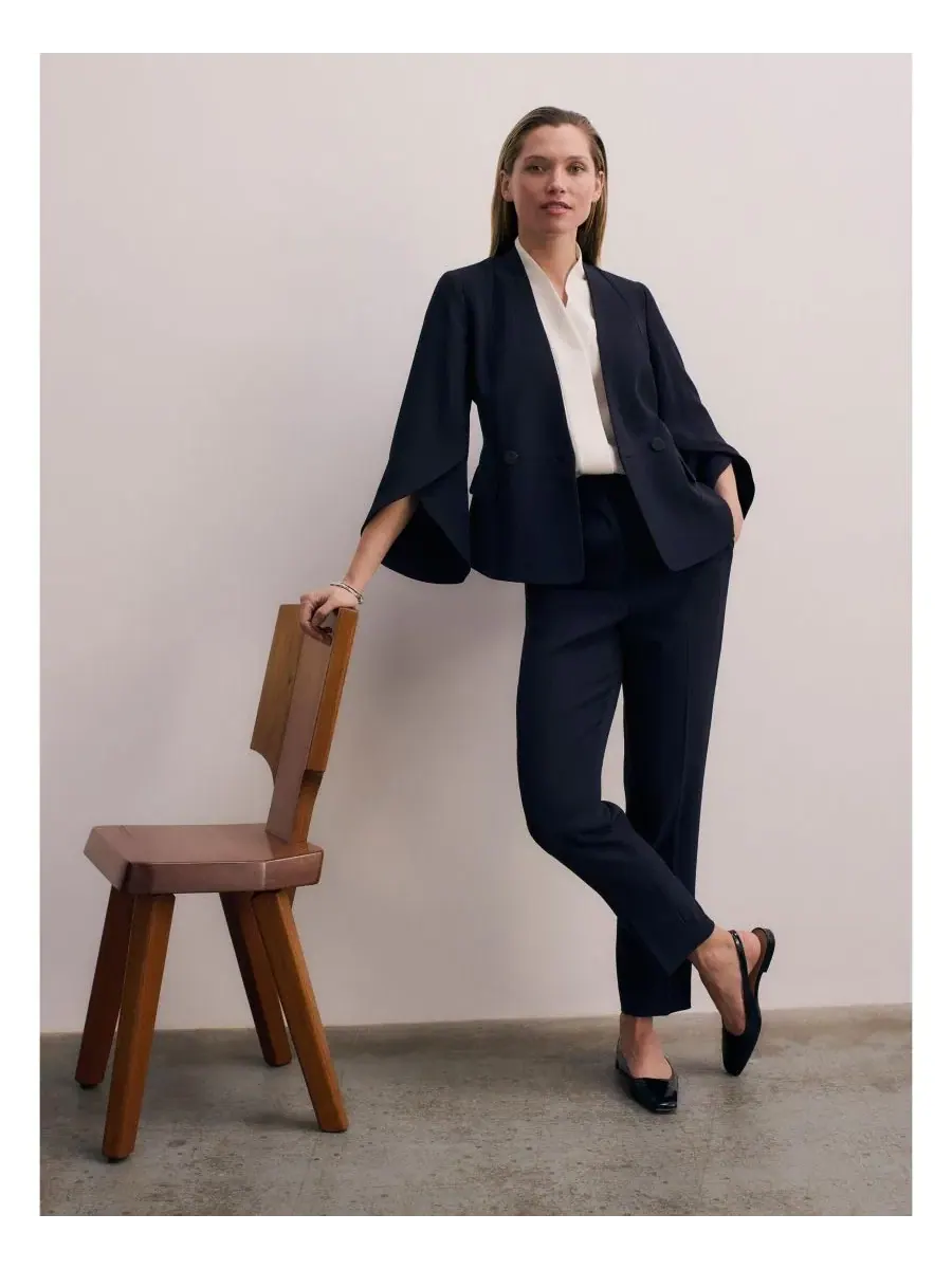 Женские узкие брюки Tavira Clever Crepe The Fold — изображение 5 из 8, темно-синий