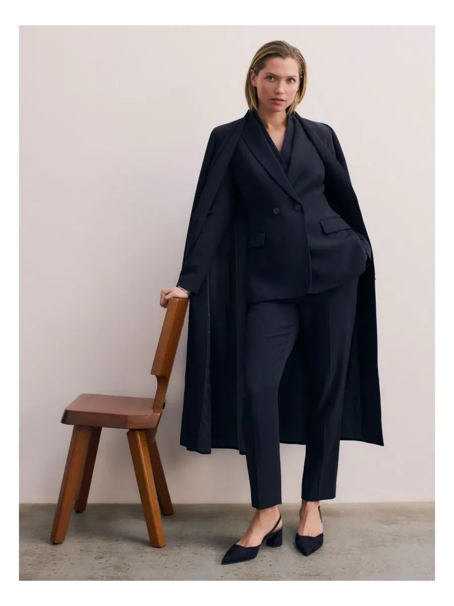 Женские узкие брюки Tavira Clever Crepe The Fold — изображение 8 из 8, темно-синий