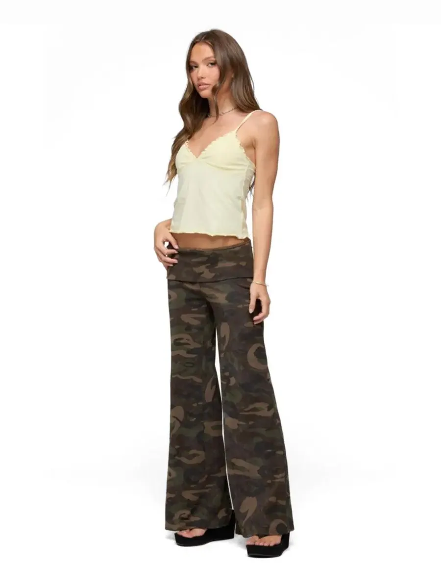 Женские брюки карго с широкими штанинами Lumielle Camo Edikted — изображение 3 из 5, оливковый