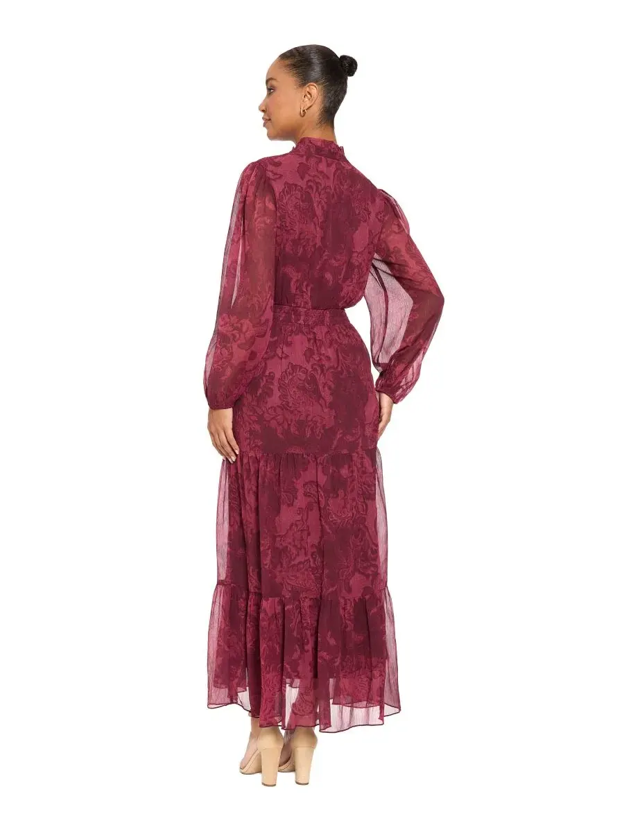 Платье-макси с цветочным принтом, с длинным рукавом, модель Petite Floral-Tiered Long-Sleeve Dress — изображение 4 из 4