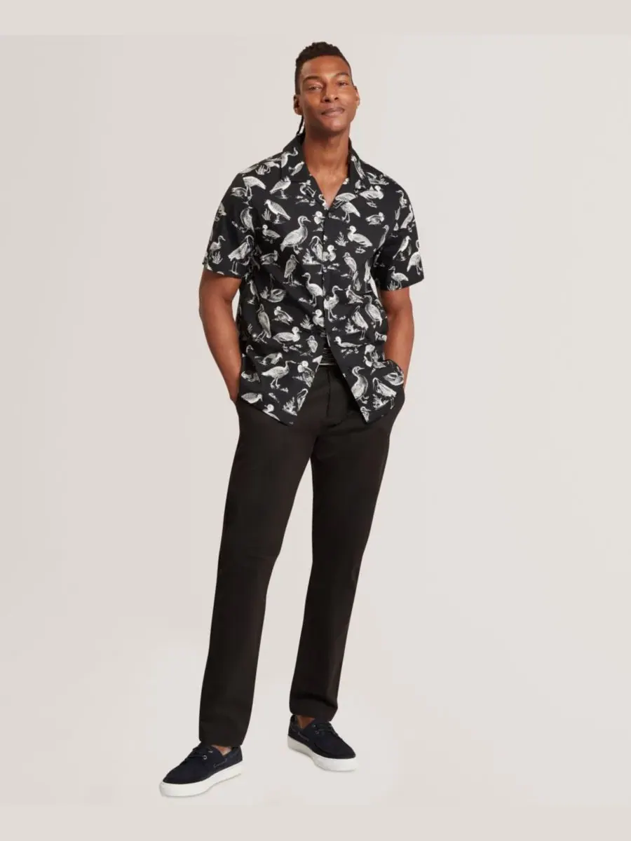 Рубашка с коротким рукавом и принтом Yamal Regular Duck Print Ted Baker — изображение 2 из 6, черный