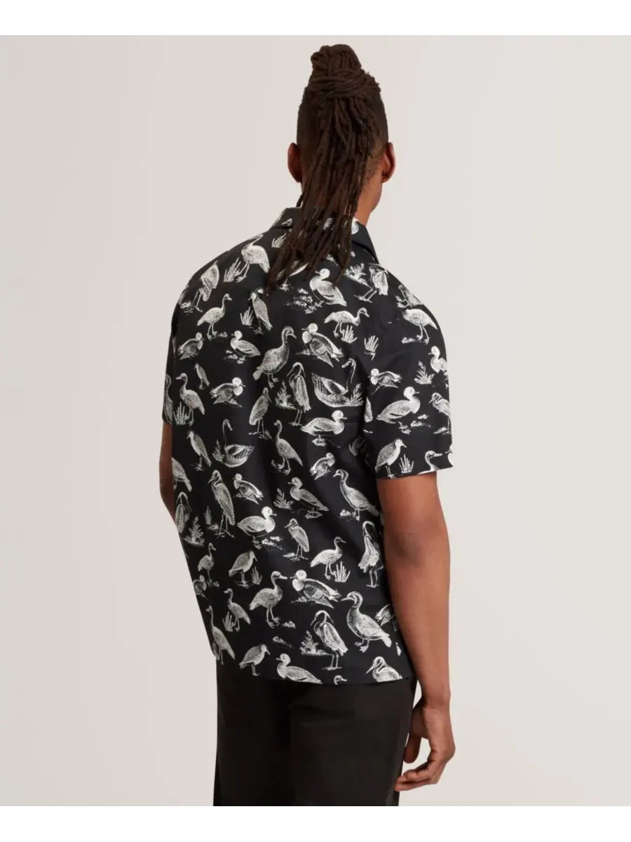 Рубашка с коротким рукавом и принтом Yamal Regular Duck Print Ted Baker — изображение 5 из 6, черный
