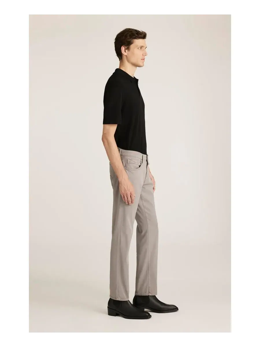 Мужские брюки Marcus Slim Straight Leg из саржевой ткани Shark Luxe Mavi Jeans — изображение 2 из 3, бежевый серый