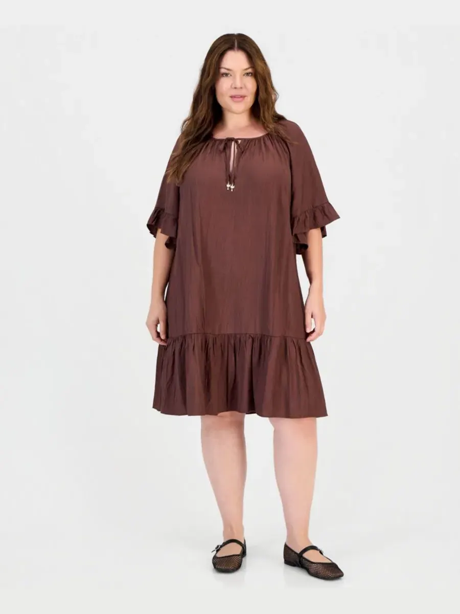 Платье с воланами по низу и рукавом-колоколом, модель Plus Size Ruffle-Hem Bell-Sleeve Split-Neck — изображение 1 из 5