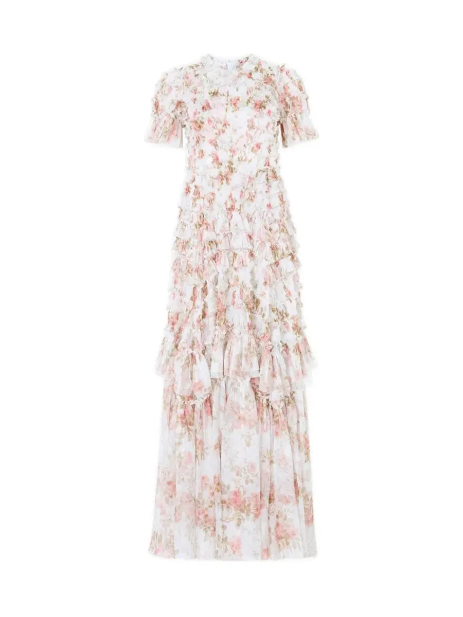 Платье-макси с воротником-мандарин Summer's Valentine Ruffle Gown Needle & Thread — изображение 3 из 4, белый