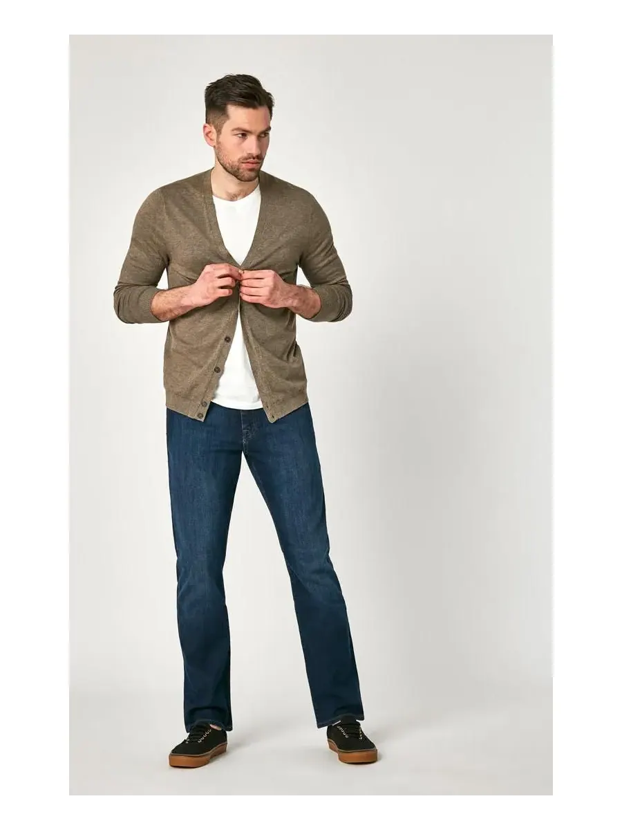 Мужские джинсы Deep Clean Comfort Matt со средней посадкой, свободного прямого кроя Mavi Jeans