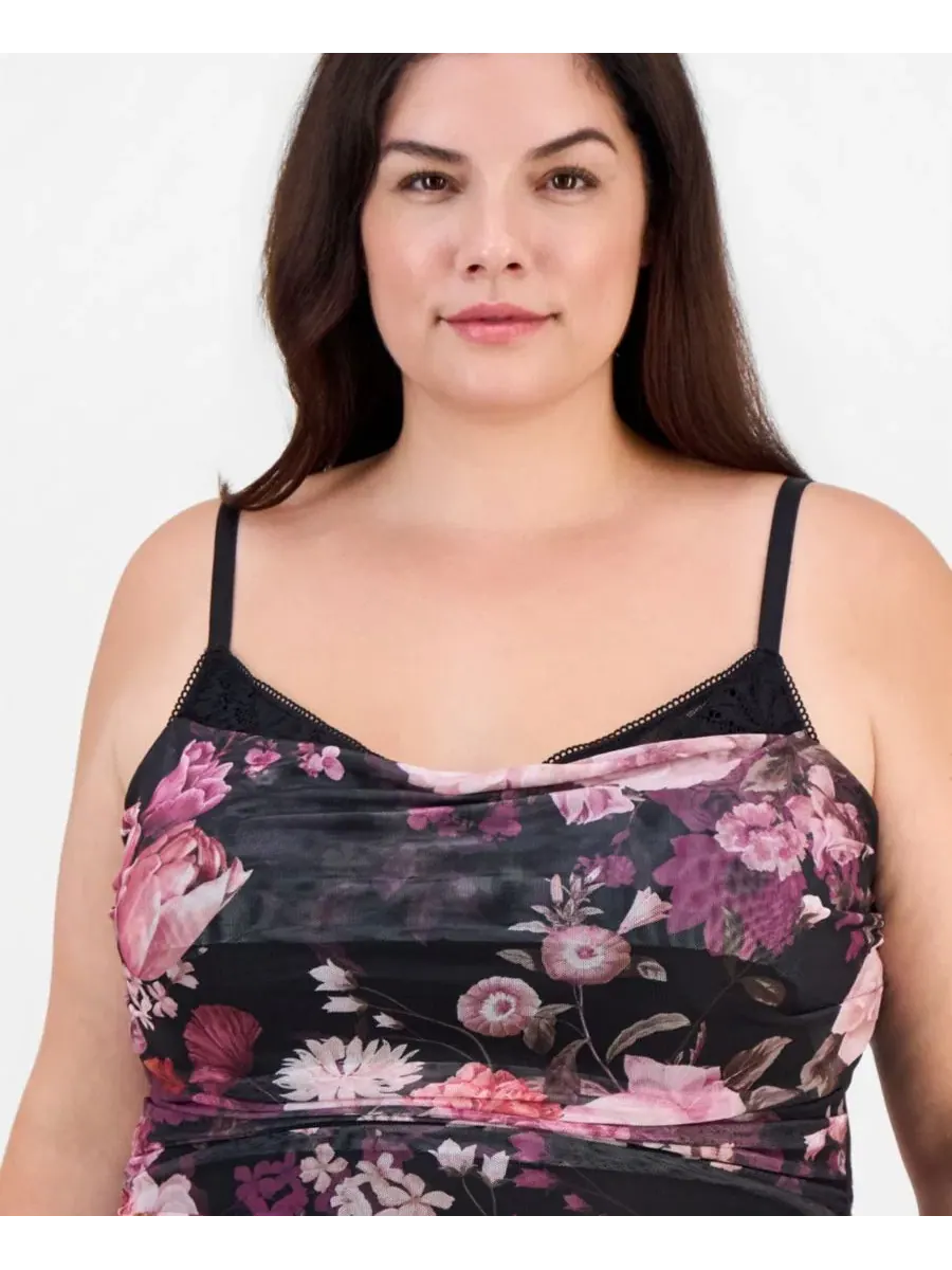 Макси-платье с рюшами и принтом Plus Size Floral Ruched Maxi Dress Emerald Sundae — изображение 4 из 5, черный/фиолетовый