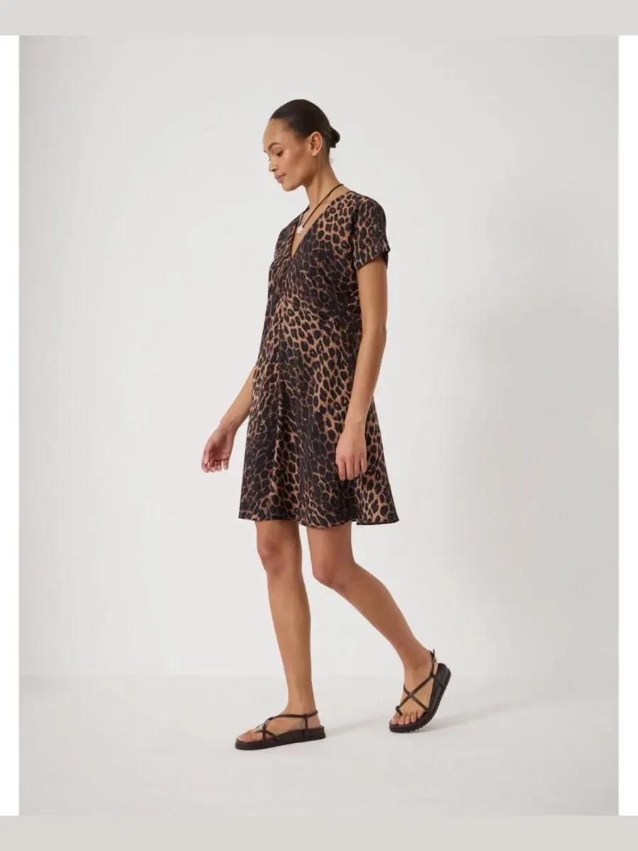 Платье мини с V-образным вырезом, без рукавов, Grace Air Flow Hush, Soft Leopard — изображение 4 из 5