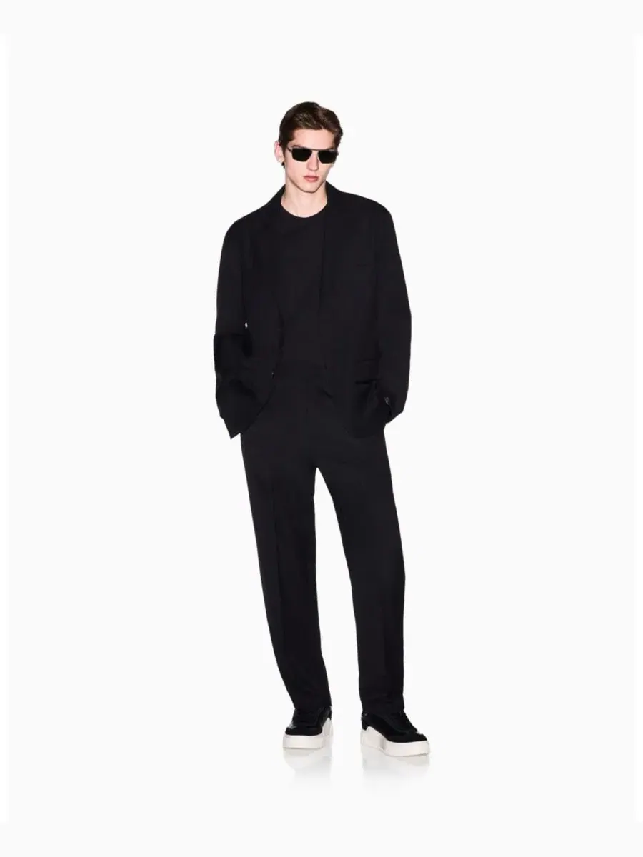 Футболка с коротким рукавом, с тональным логотипом A|X Armani Exchange — изображение 5 из 5, черный