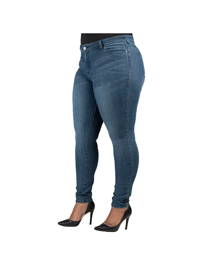 Джинсы скинни Curvy-Fit Basic с пятью карманами размера Plus Size Light 31 Poetic Justice — изображение 3 из 3