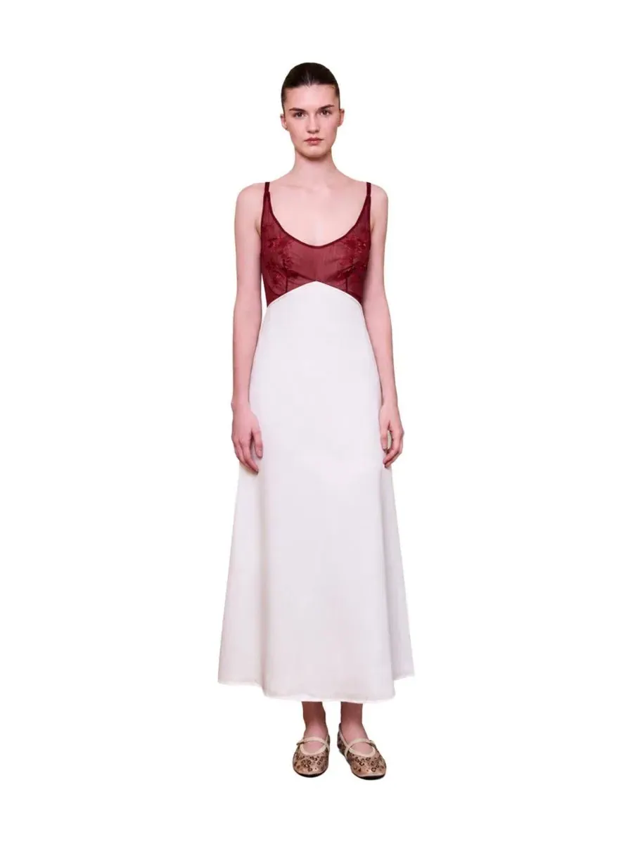 Платье миди с вышивкой The Broderie Anglaise Edit Embroidered Floral Midi Dress PCFG