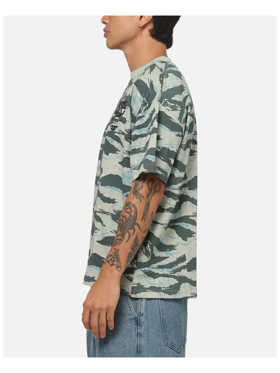 Футболка с принтом Tiger Camo CARRE — изображение 4 из 5, зеленый