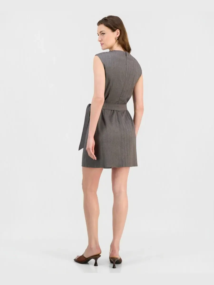 Платье мини с завязкой по боку, модель Tailored Side-Tie Sam Edelman — изображение 3 из 5, тауп