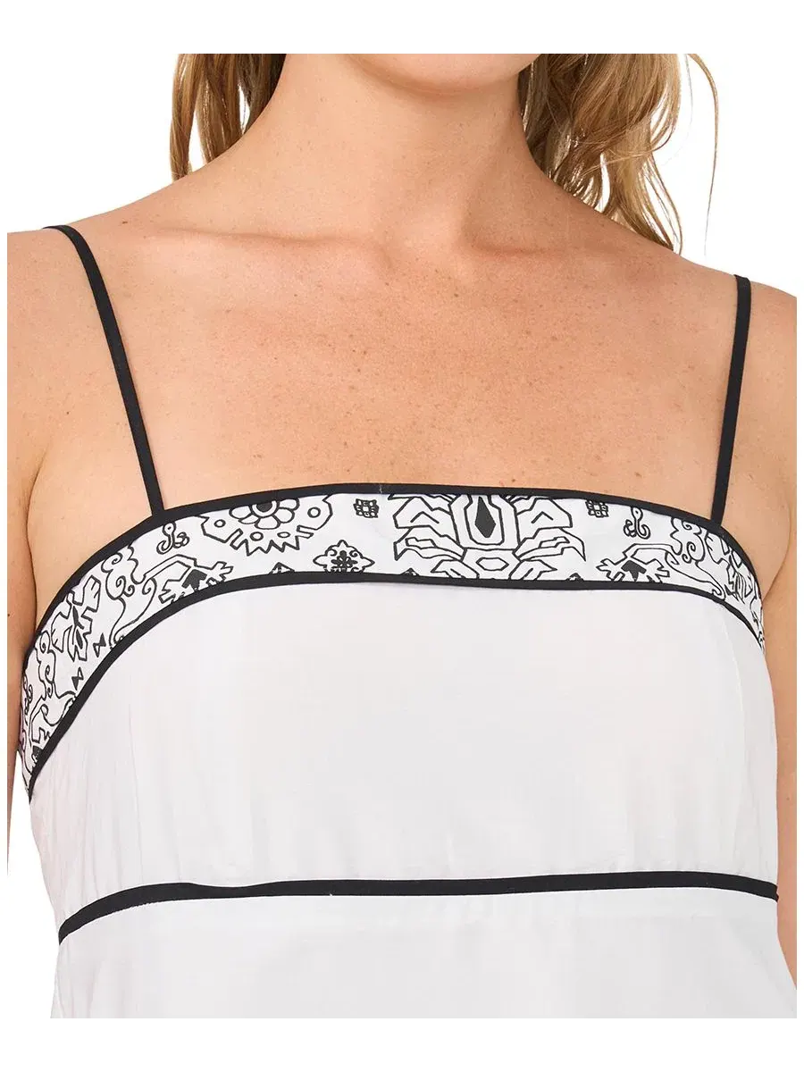 Платье миди с квадратным вырезом и бретельками-спагетти, модель Square Neck Spaghetti Strap Midi — изображение 3 из 4