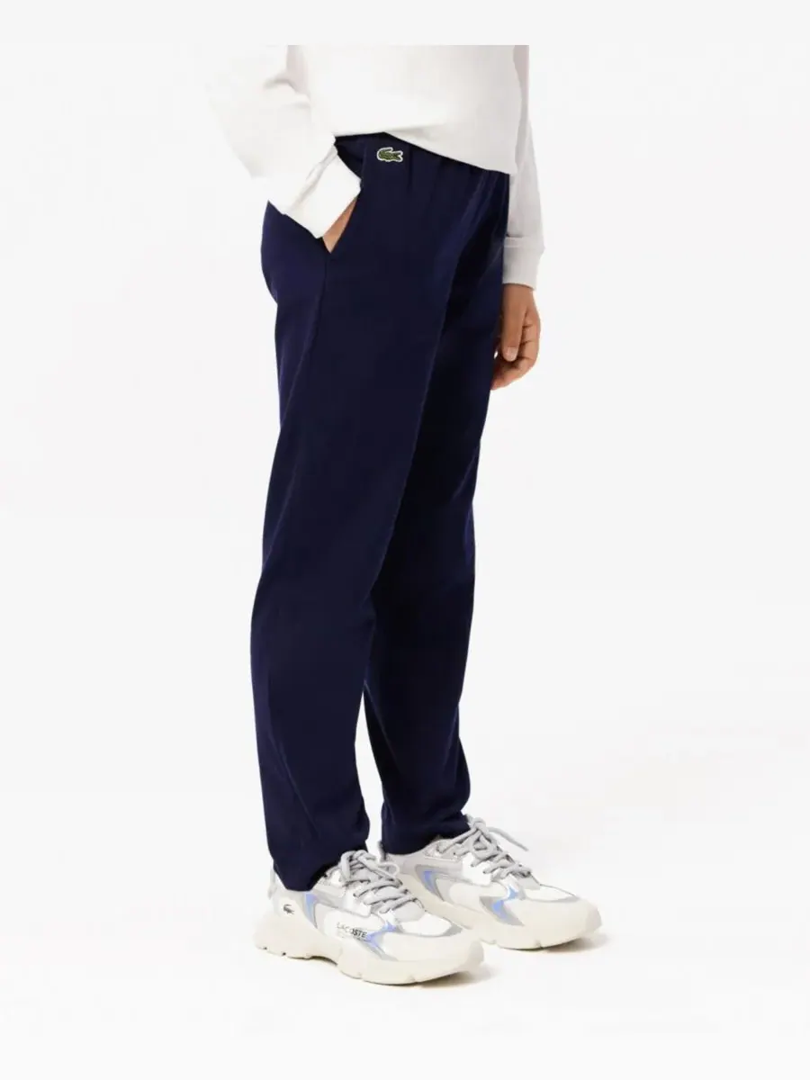 Брюки из эластичной саржи для мальчиков 8-18 лет Lacoste — изображение 3 из 8, темно-синий