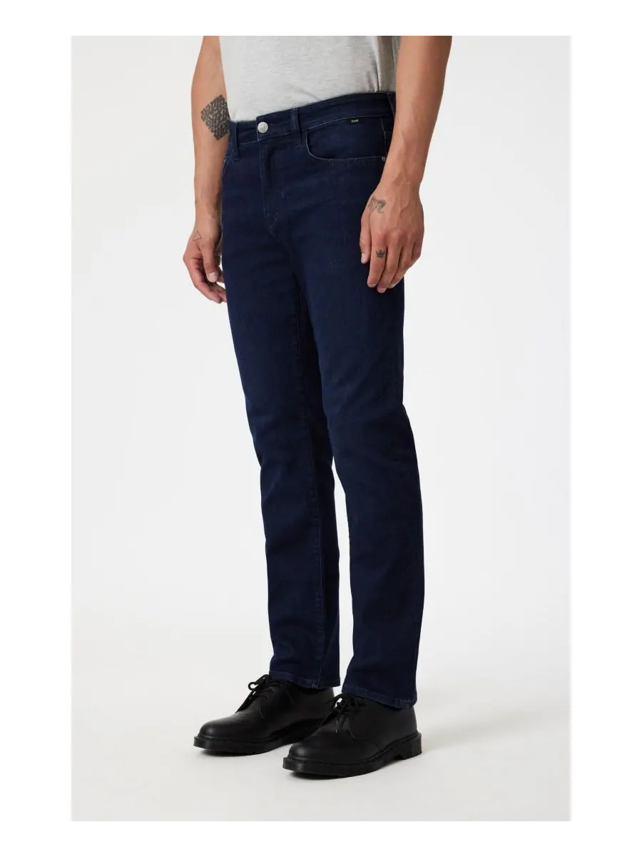 Мужские прямые брюки Mavi Zach Straight Leg, цвет Ink Brushed Supermove Mavi Jeans — изображение 2 из 6
