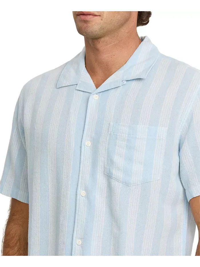 Мужская рубашка с коротким рукавом Nightfall Island Quiksilver — изображение 4 из 7, голубой