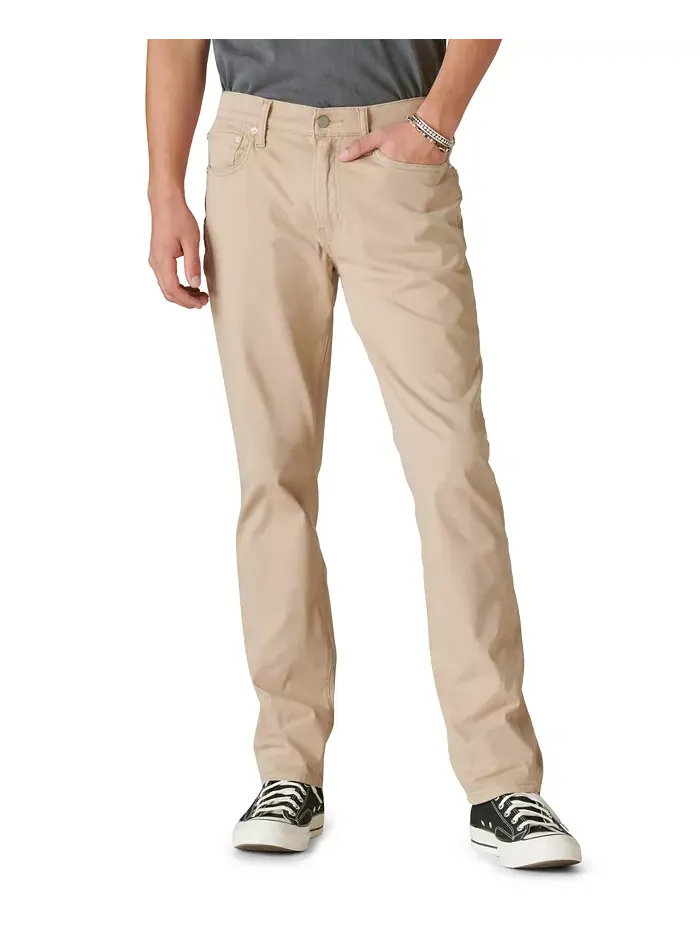 Мужские джинсы 223 Athletic Straight Fit Stretch Lucky Brand — изображение 1 из 5, бежевый