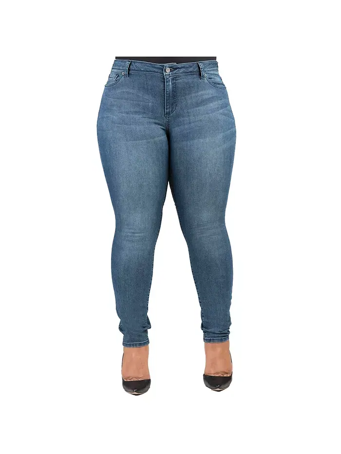 Джинсы скинни Curvy-Fit Basic с пятью карманами размера Plus Size Light 29 Poetic Justice