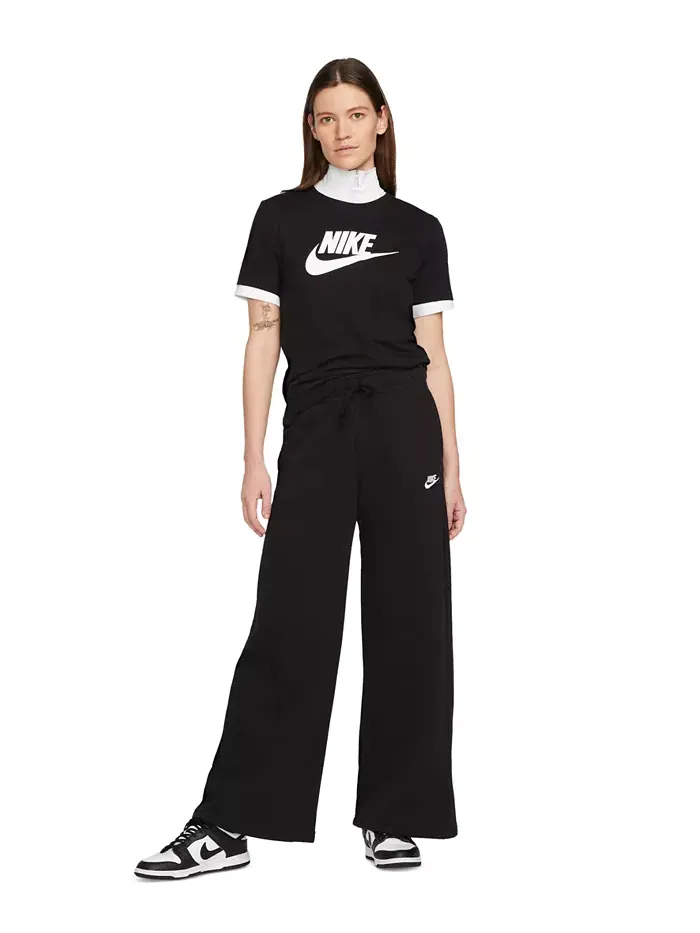 Спортивная футболка Essentials Logo для женщин Nike — изображение 4 из 4, черный/белый