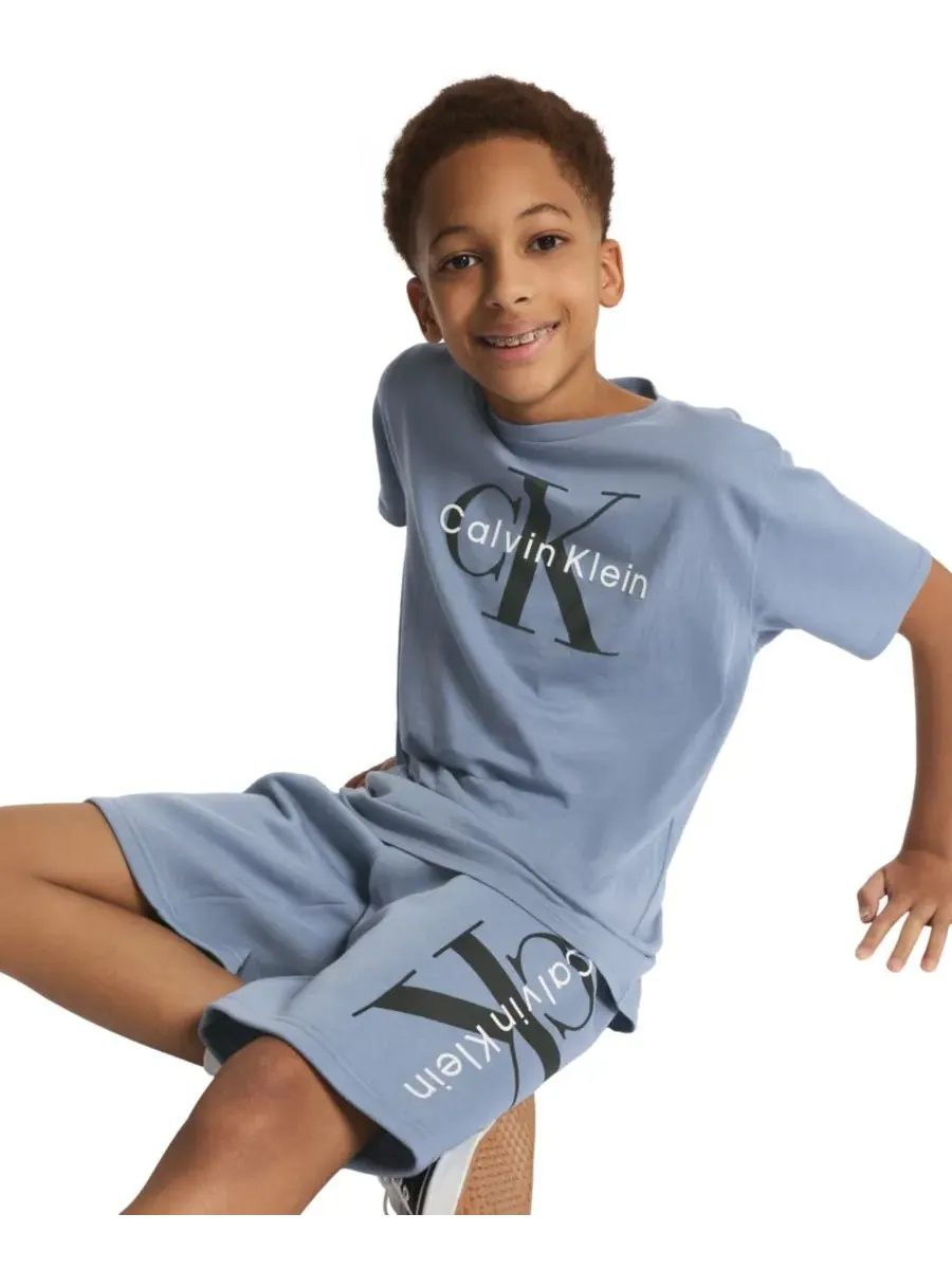 Детские шорты CK Graphic Knit Pull-On Shorts (размер 8-20) из трикотажа с графическим принтом — изображение 2 из 7