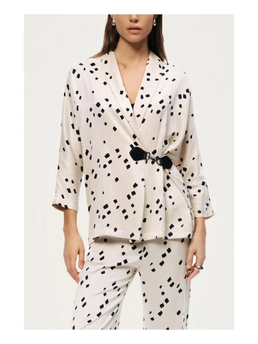 Женский жакет-кимоно с принтом, модель Printed Wrap Jacket NOCTURNE — изображение 1 из 7, мульти