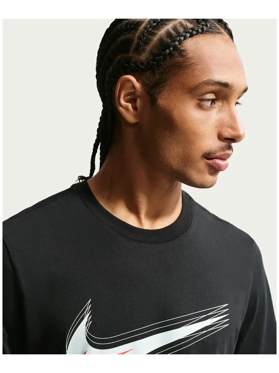 Мужская футболка с круглым вырезом и логотипом Swoosh Nike — изображение 3 из 10, черный