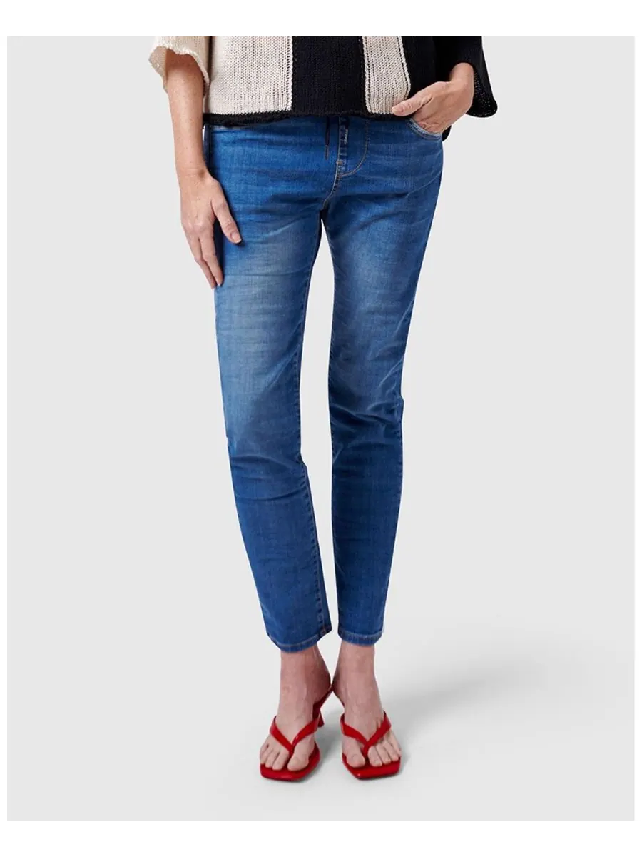 Женские джинсы Iconic Stretch Jeans из эластичного денима Alembika — синий