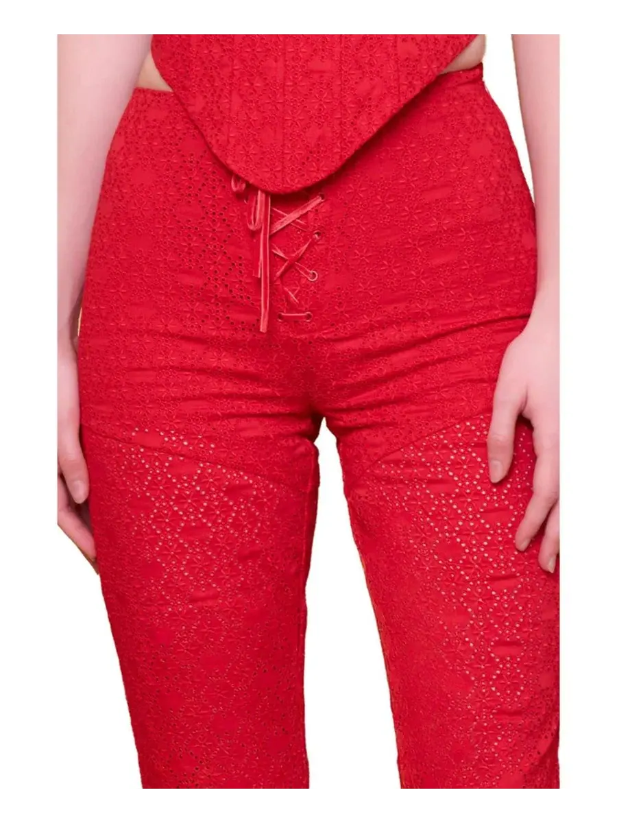 Женские брюки клеш с высокой посадкой и вышивкой The Broderie Anglaise Edit PCFG — изображение 3 из 6, темный красный