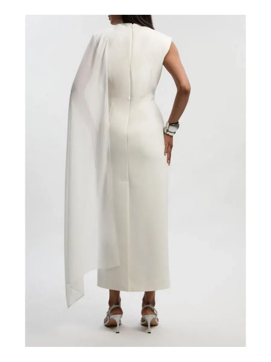 Платье-макси с драпировкой-накидкой Tailored Cape Drape Karen Millen — изображение 7 из 8, белый