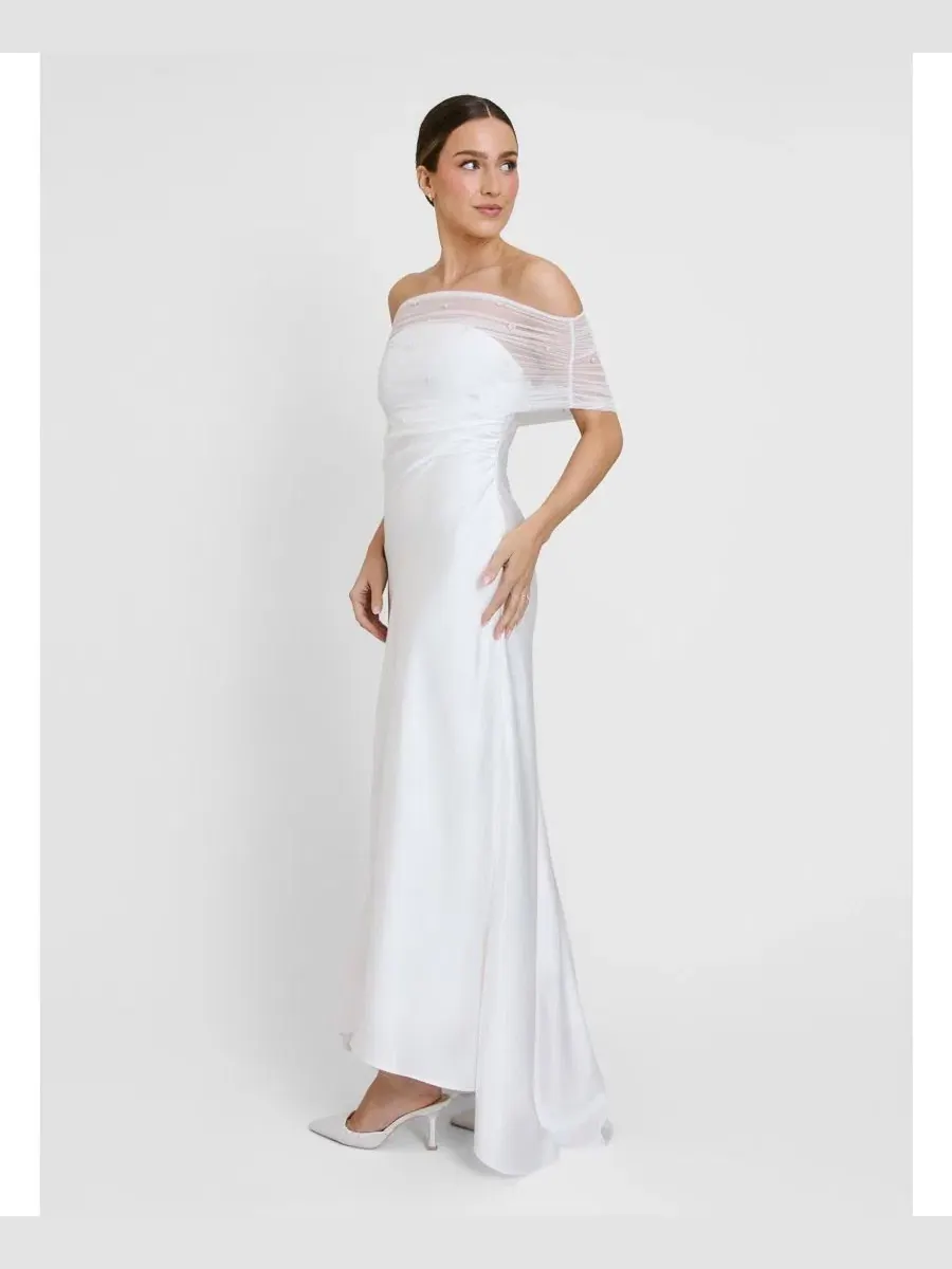 Платье миди с открытыми плечами, с бисерной отделкой, Bardot Detail Beaded Satin Midaxi Six Stories — изображение 5 из 7