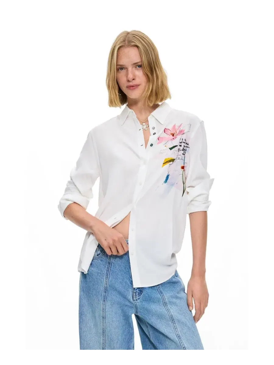 Белая блузка с вышивкой Desigual