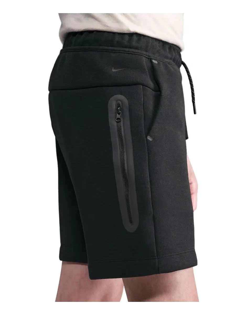 Детские спортивные флисовые шорты Sportswear Tech Fleece Shorts для мальчиков 8-20 лет Nike — изображение 3 из 4, черный