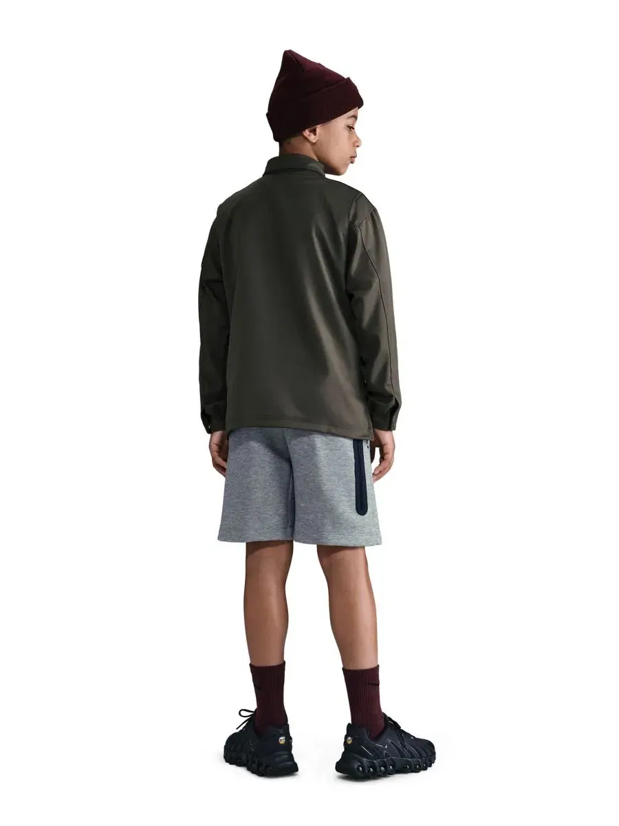 Детские спортивные флисовые шорты Sportswear Tech Fleece Shorts для мальчиков 8-20 лет Nike — изображение 5 из 5