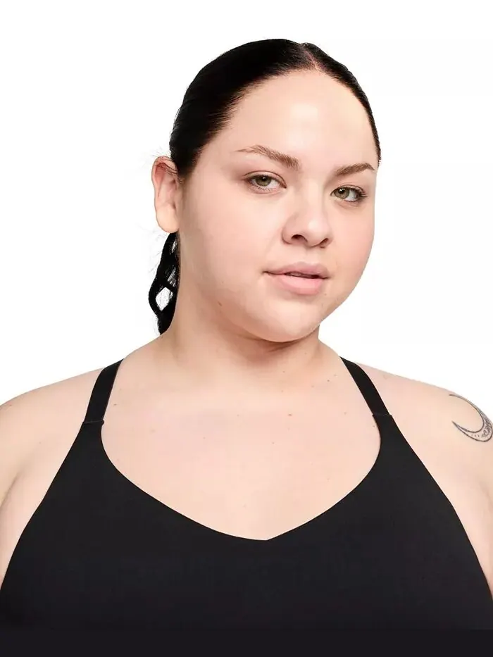 Спортивный бюстгальтер Indy Low Impact с подкладкой Plus Size Nike — изображение 3 из 7, черный/черный