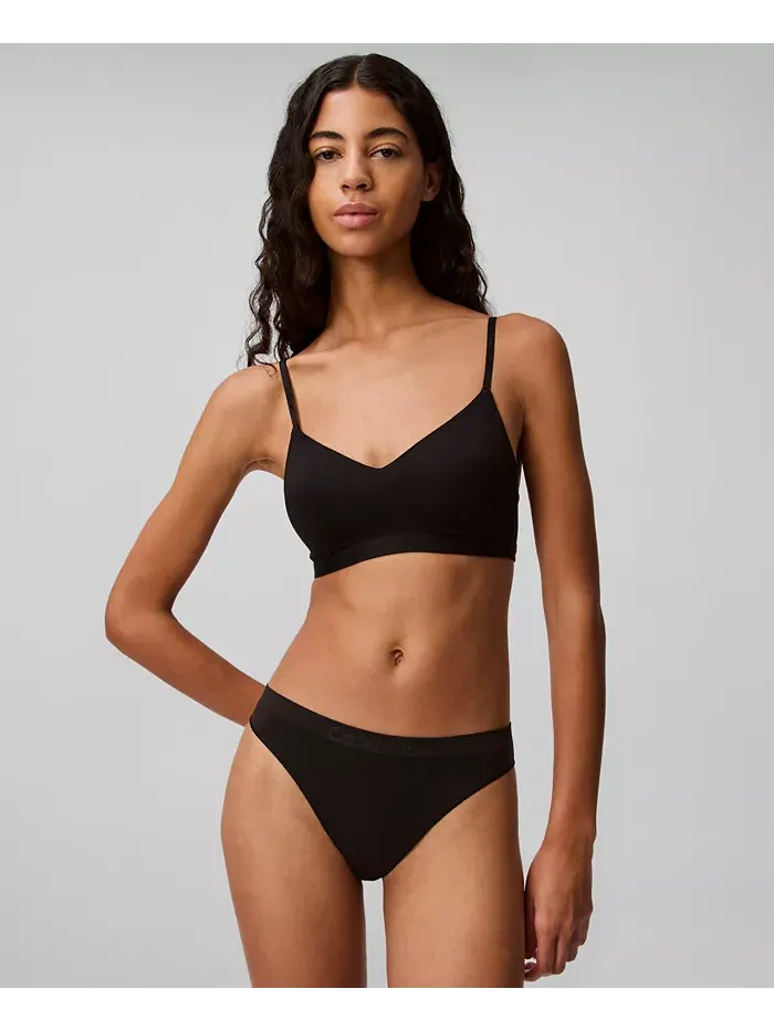 Женские трусы-стринги Bonded Flex QD3958 Calvin Klein — изображение 3 из 5, черный