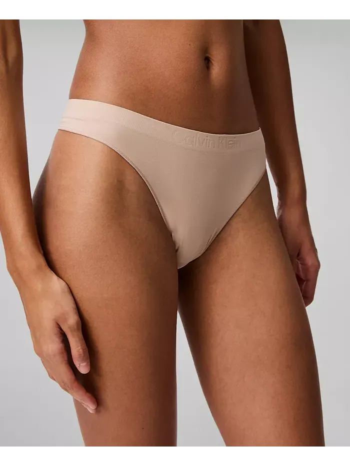 Женские трусы-стринги Bonded Flex QD3958 Calvin Klein — изображение 1 из 5, кедр
