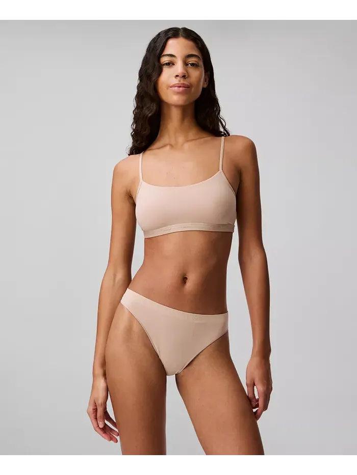 Женские трусы-стринги Bonded Flex QD3958 Calvin Klein — изображение 3 из 5, кедр