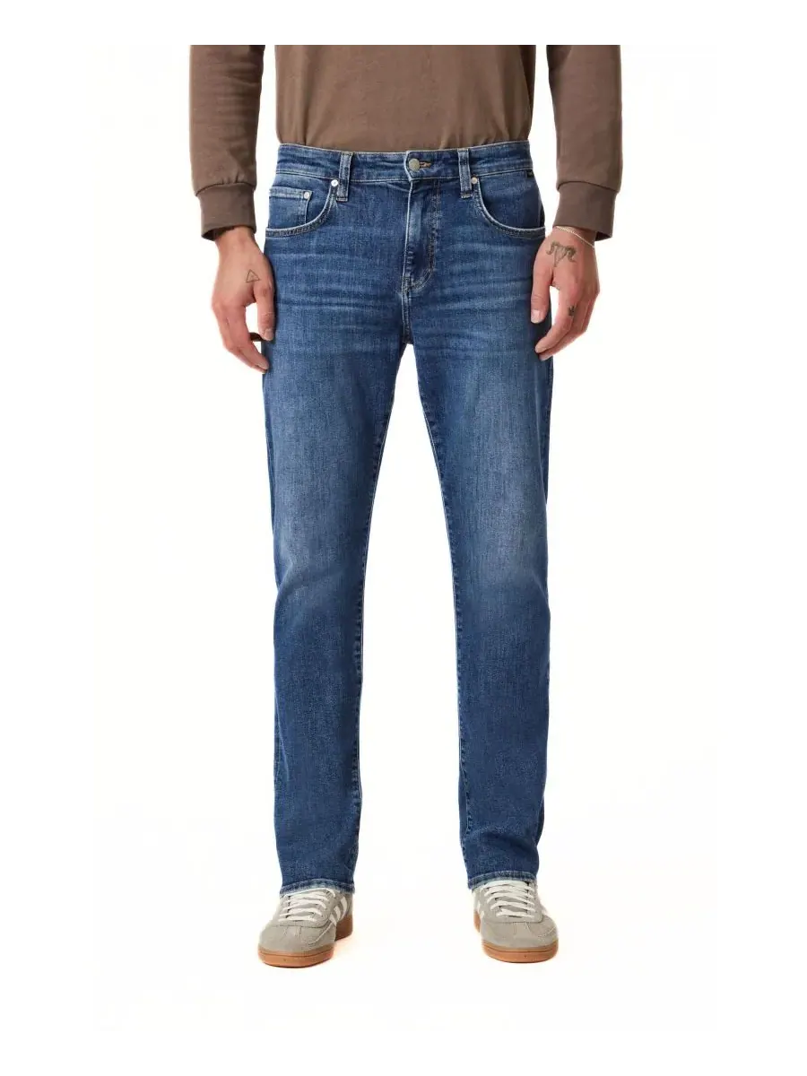 Мужские джинсы прямого кроя Zach Mavi Jeans — изображение 1 из 6