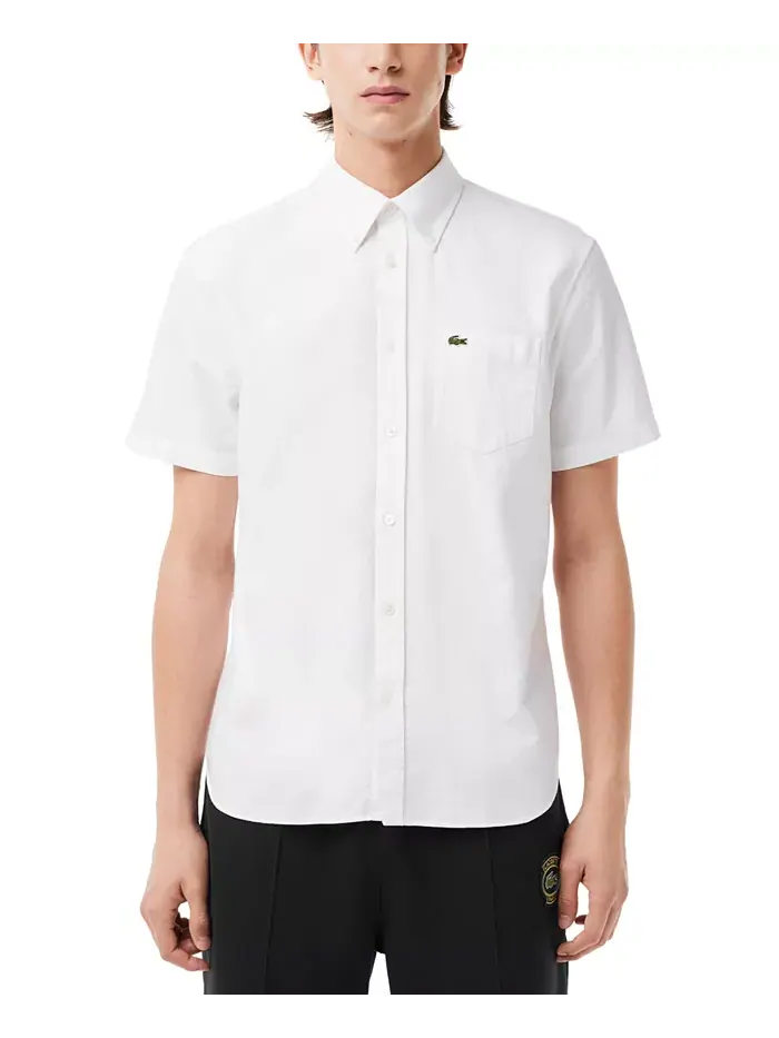 Рубашка Lacoste Оксфорд, мужская, с коротким рукавом и нагрудным карманом — изображение 1 из 3, белый