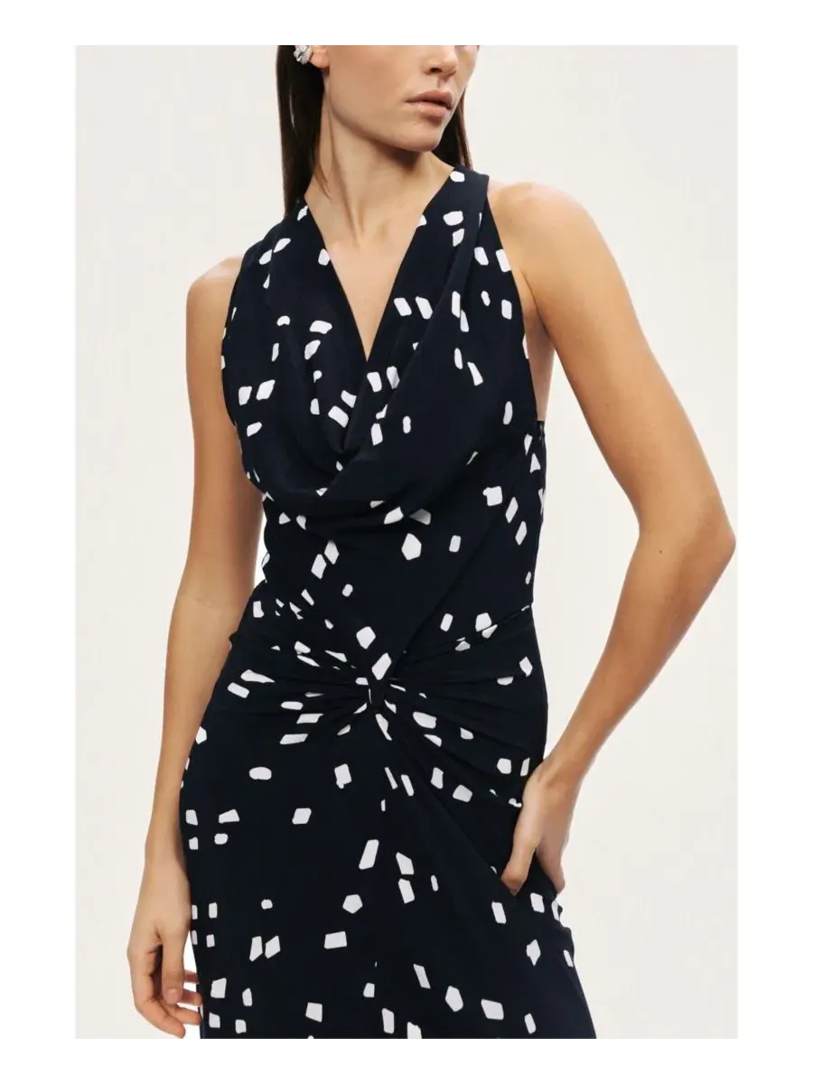 Женское платье макси с принтом, модель Printed Halter Neck Maxi Dress NOCTURNE — изображение 4 из 8, мульти
