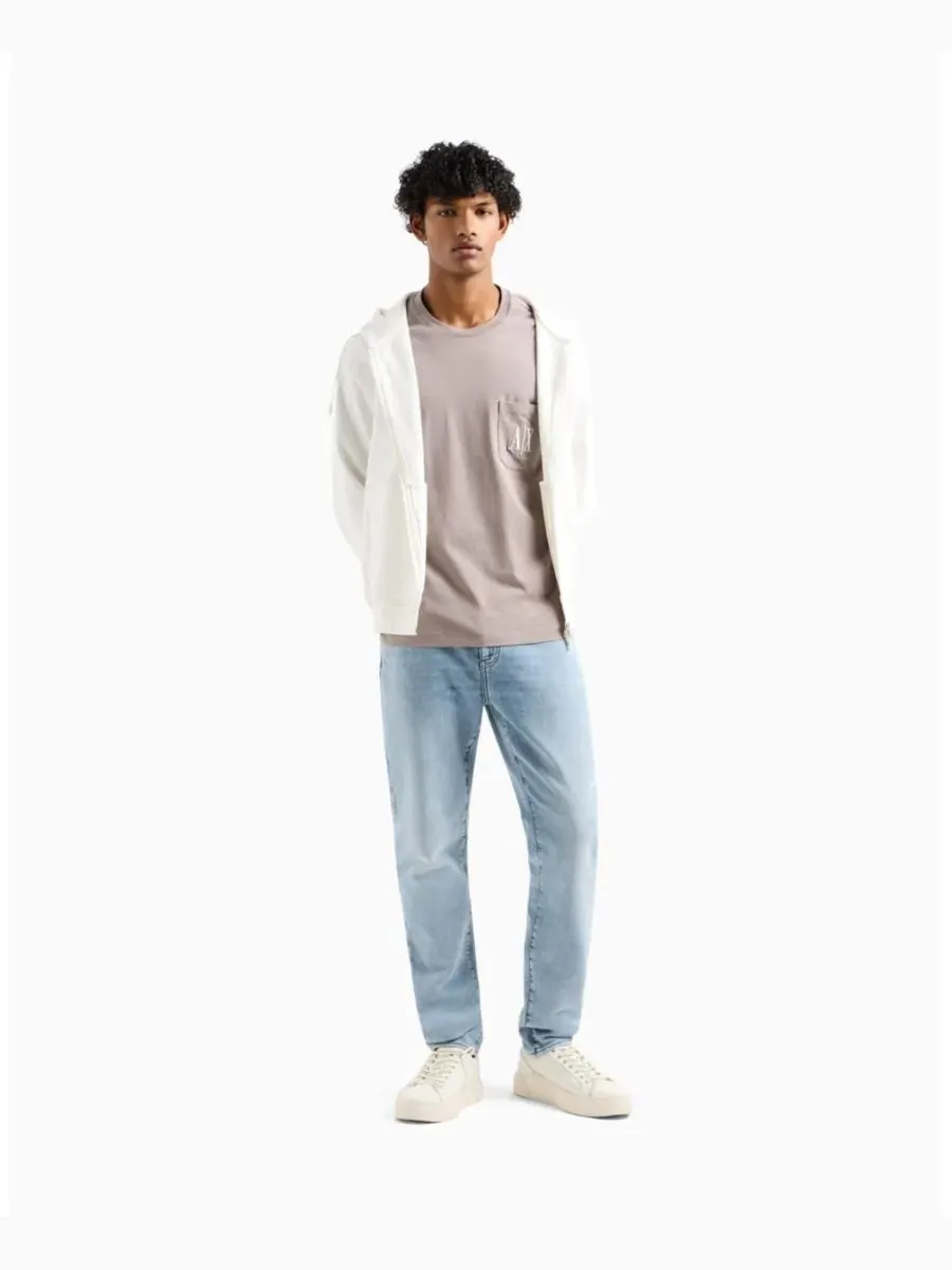 Футболка с нагрудным карманом Oversized Fit A|X Armani Exchange — изображение 4 из 5, хаки