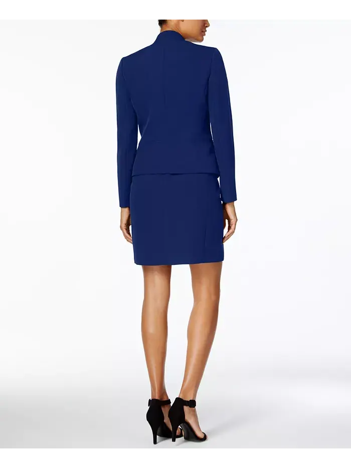 Женский деловой костюм Missy & Petite Executive Collection с шалью и безрукавным платьем-футляром — изображение 4 из 7
