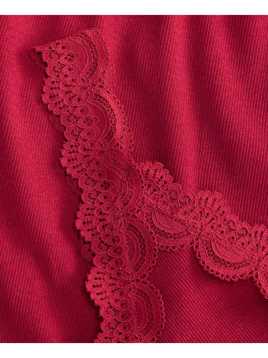 Топ с кружевной отделкой и рифленой фактурой On 34th, Deep Crimson — изображение 4 из 6