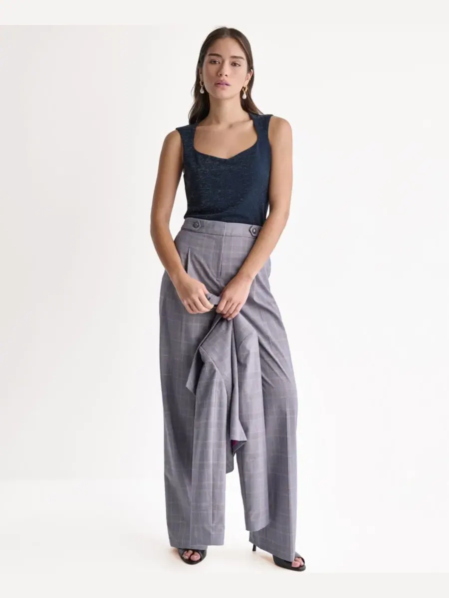 Топ без рукавов с V-образным вырезом BCBG — изображение 2 из 6, синий море