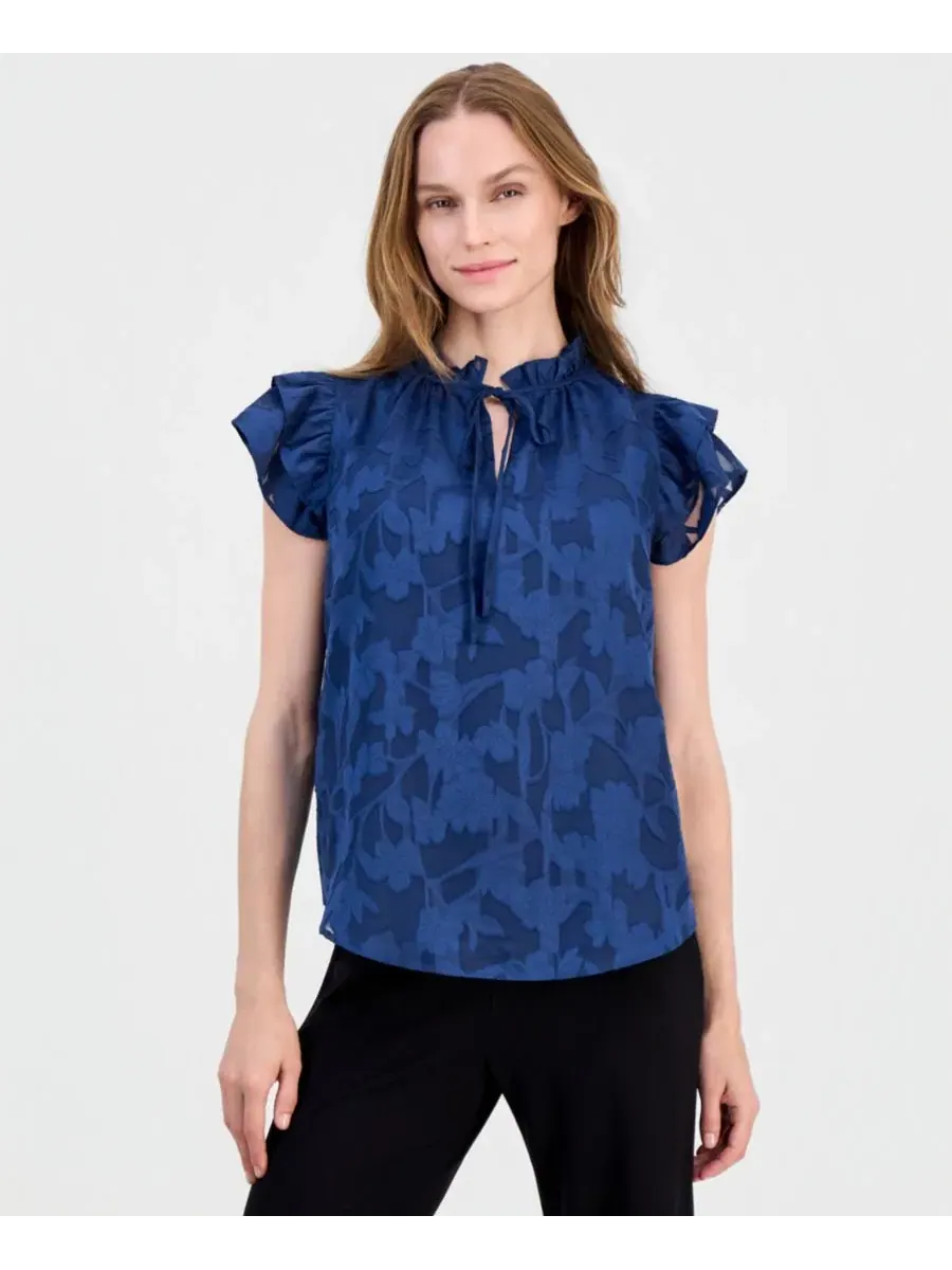 Блузка с рюшами и завязкой спереди Floral Ruffle-Sleeve Tie-Neck Blouse Anne Klein — изображение 1 из 4, синий