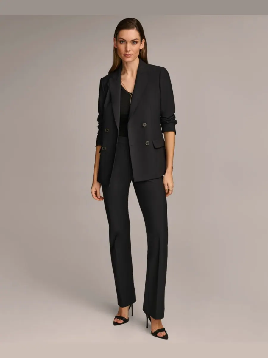 Женский костюм Donna Karan, состоящий из двубортного блейзера и прямых брюк Donna Karan New York — изображение 6 из 6, черный